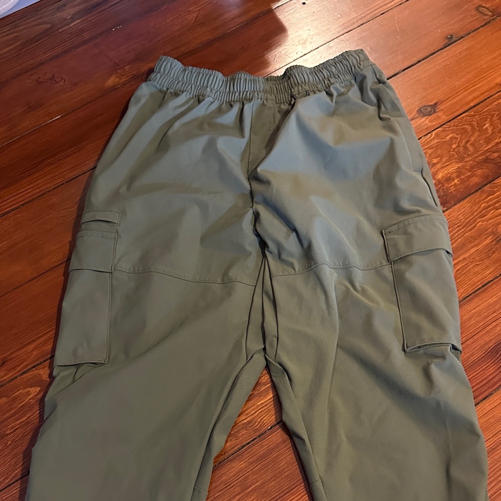 NWOT Men’s Athletic Jogger